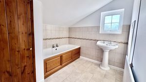 Photo 7- click for photo gallery